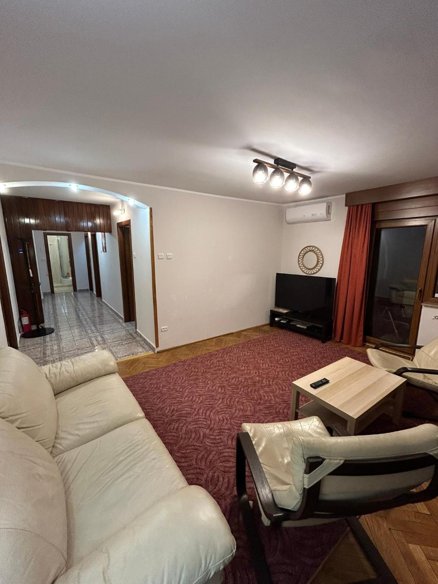 Apart Premium Ultracentral 3 Camere Loc Parcare Gratuit Apartment